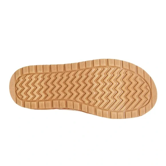 NWT Madden Girl Embellished Tan Faux-Fur Platform Boots - Picture 3 of 4